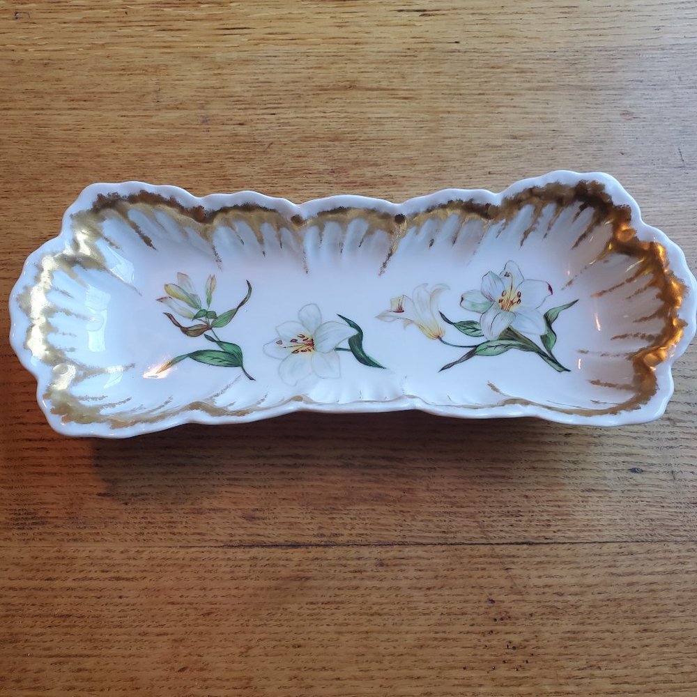 Antique Leonard Vienna Platter -Scalloped Gilded Edge Early 1900's